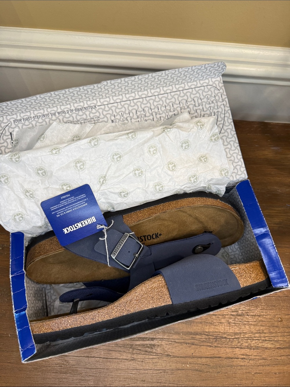 BIRKENSTOCK Medina Regular Fit Vegan